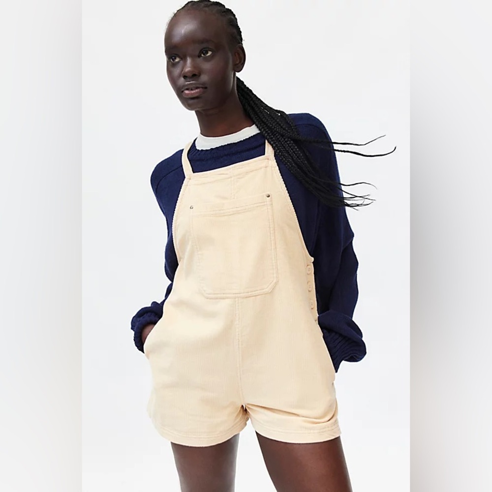 New BDG Urban Outfitters Maya Corduroy Romper medium